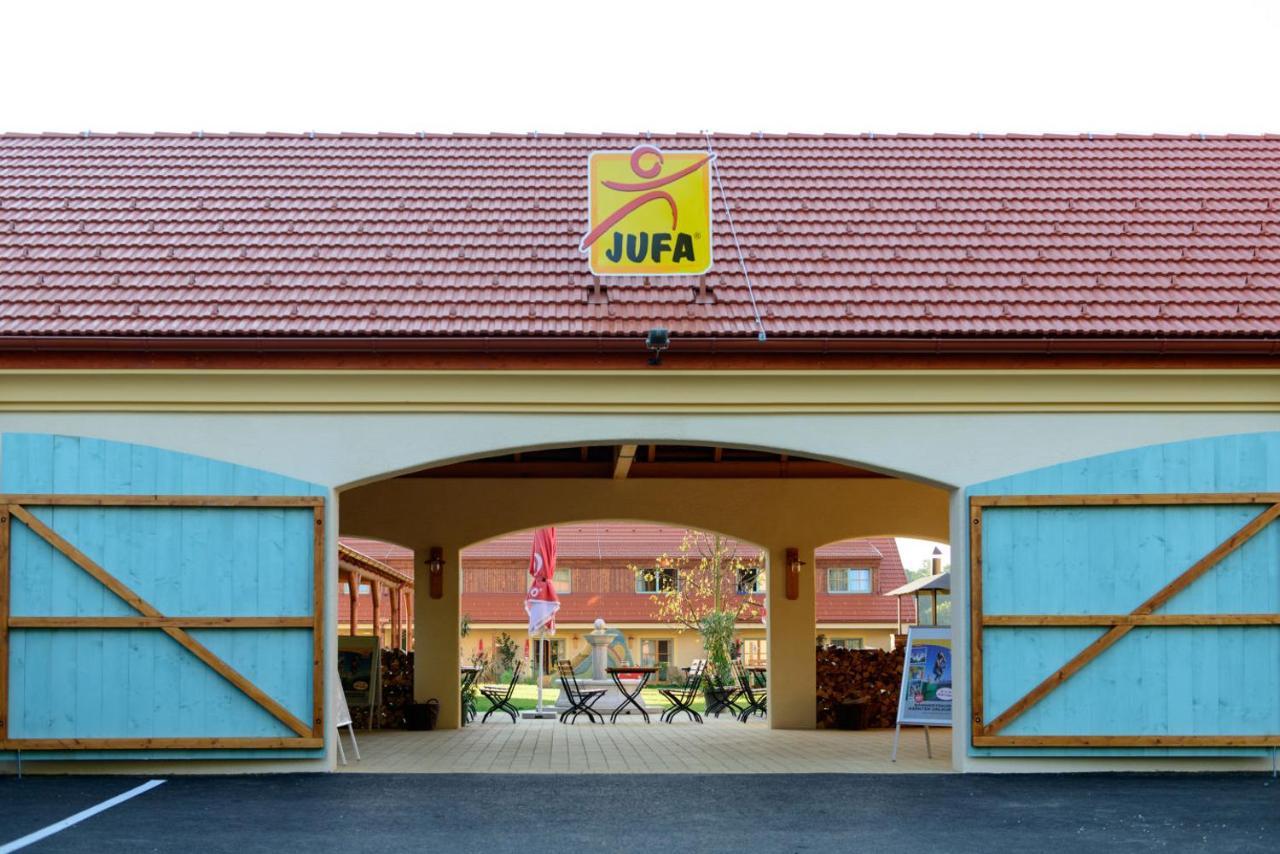Jufa Hotel Neutal Eksteriør billede